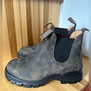 Blundstone Womens Lug Boots Size 10 Rustic Brown
